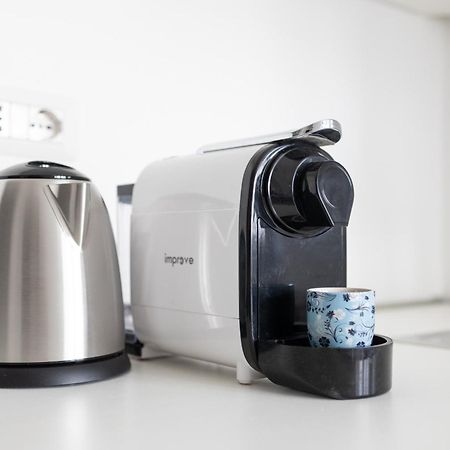 Cesano Boscone- One-Room Flat, Wi-Fi E Netflix Eksteriør billede
